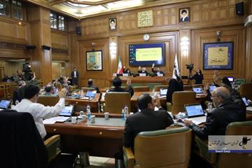 در صحن شورا صورت گرفت:13-200 ارجاع اساسنامه سازمان مدیریت و نظارت بر تاکسیرانی به کمیسیون مشترک